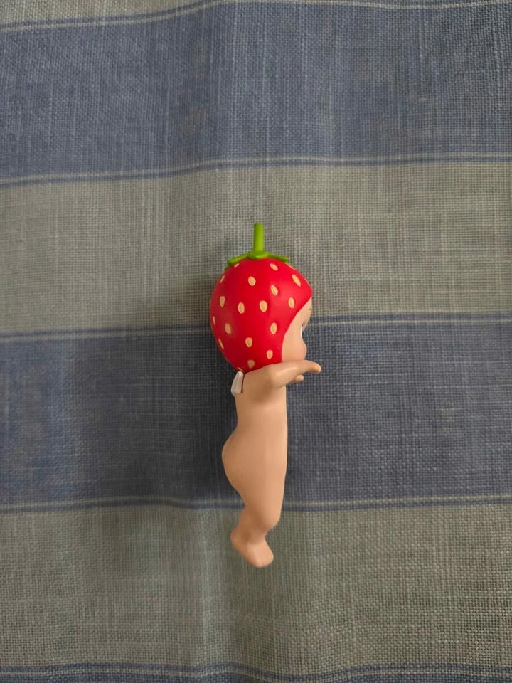 SONNY ANGEL HIPPER 'HARVEST' SERIES STRAWBERRY VERSION - photo 4