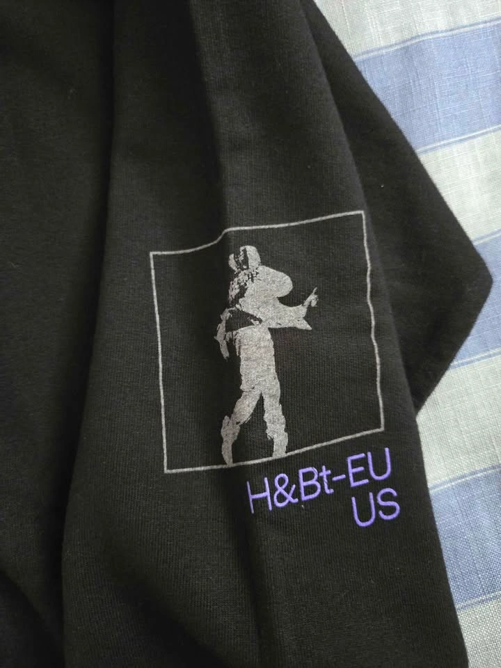 KESHI 'HELL AND BACK' TOUR 2023 MERCH HOODIE SIZE LARGE - photo 4