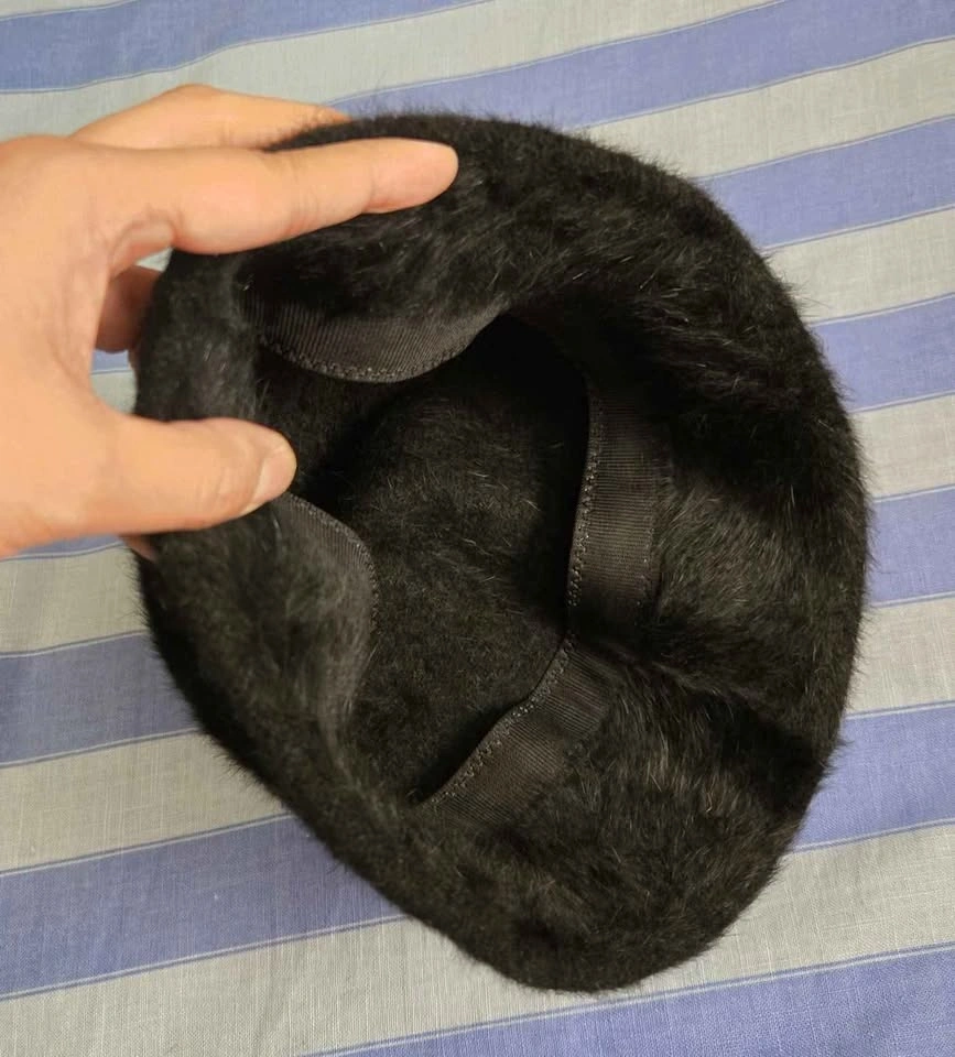 FUZZY BUCKET HAT IN BLACK - photo 2