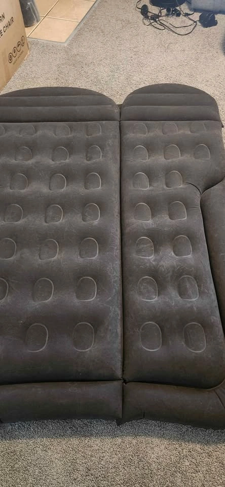 SUV Air Mattress, Foldable Inflatable Bed - photo 3