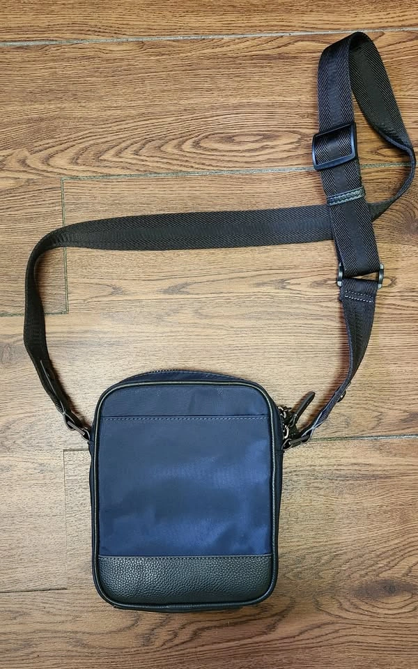 Ted Baker Crossbody Bag - Excellent Condition - photo 3
