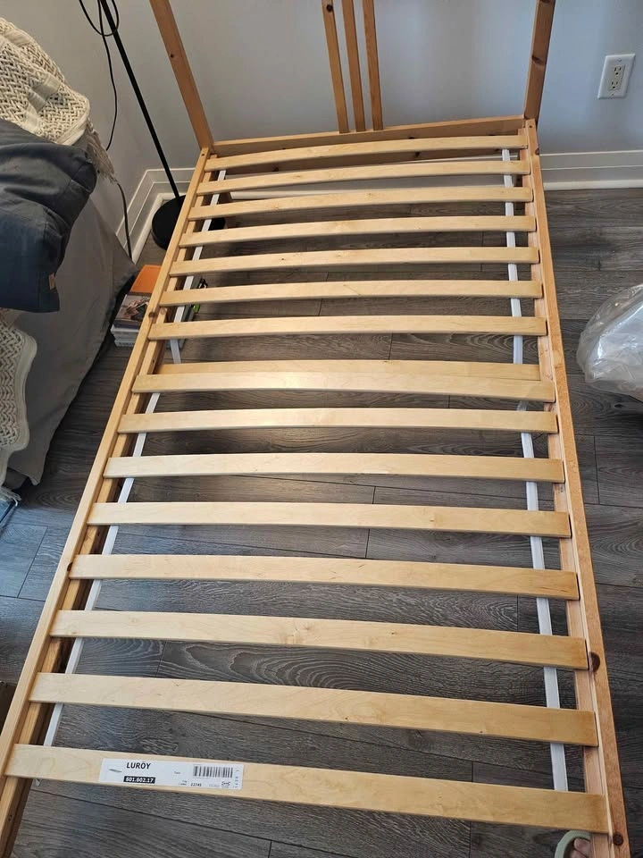 Ikea single bed mattress frame - photo 2