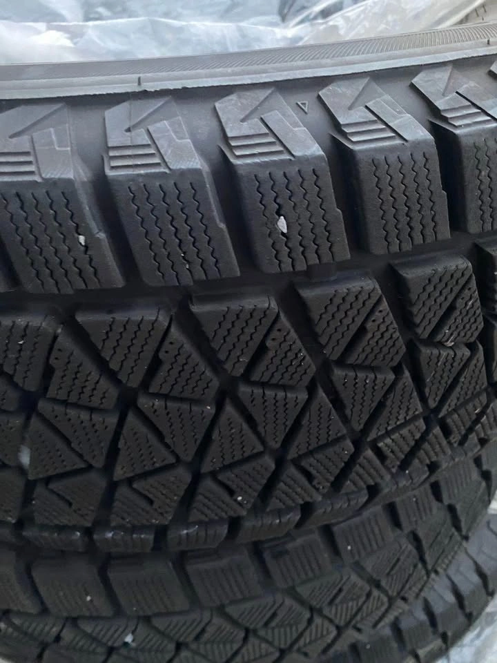 Toyota 2020 4Runner tire - photo 2