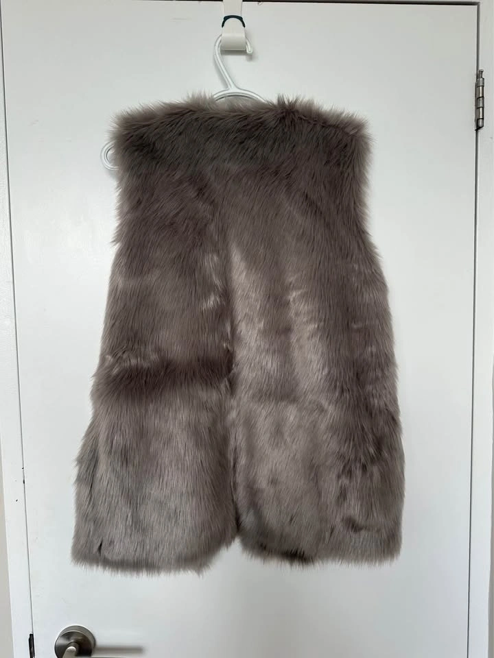 Faux Fur Bagatelle Vest - photo 2