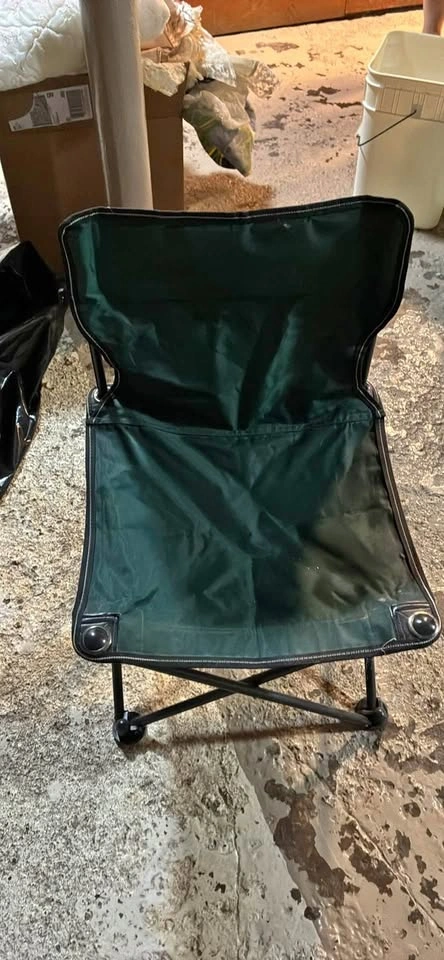 Kids camping chair