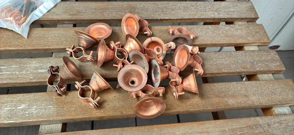 15x Copper Bell Pipe Hangers - Brand New