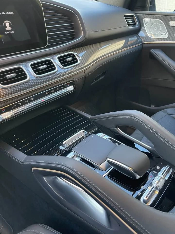 Professional Car Interior Detailing Service - photo 2
