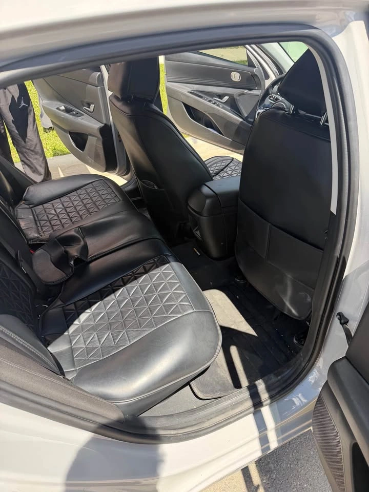 Professional Interior Car Detailing Service - photo 2