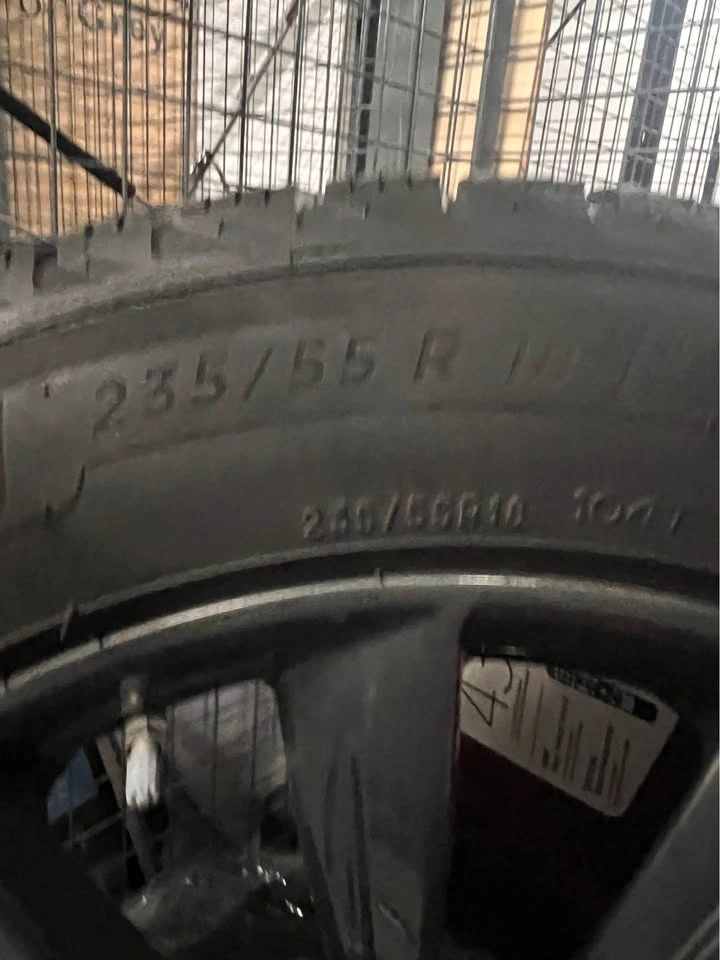 Michelin Tesla Winter Tires 235/55 R18 - Set of 4 - photo 2