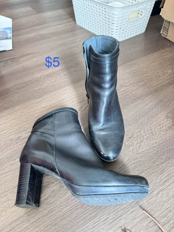 Shoes Size 7 - photo 3