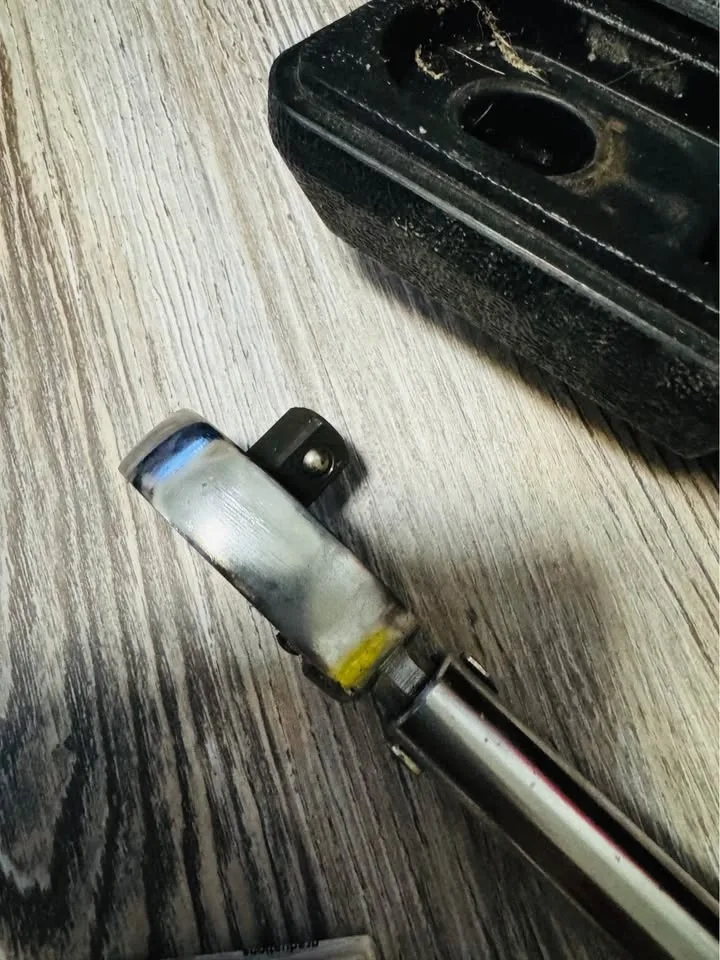1/2-Inch Drive Click Torque Wrench - 20-150 foot-lb - photo 3