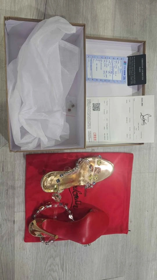 Designer Crystal PVC Heels – Size 40 – Brand New - photo 3
