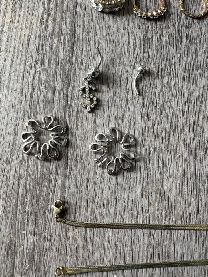 Assorted Jewelry Lot - photo 4