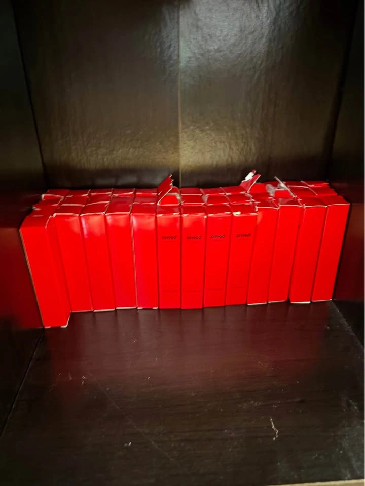10$ for 40 ZIVIGO 5ml Travel Bottles - photo 5