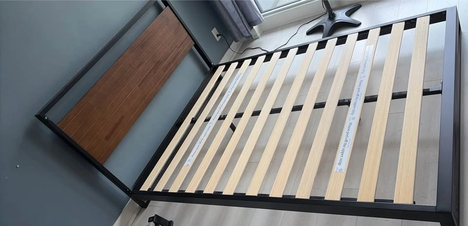 Full Size Bed Frame with Headboard – Excellent Condition - photo 2
