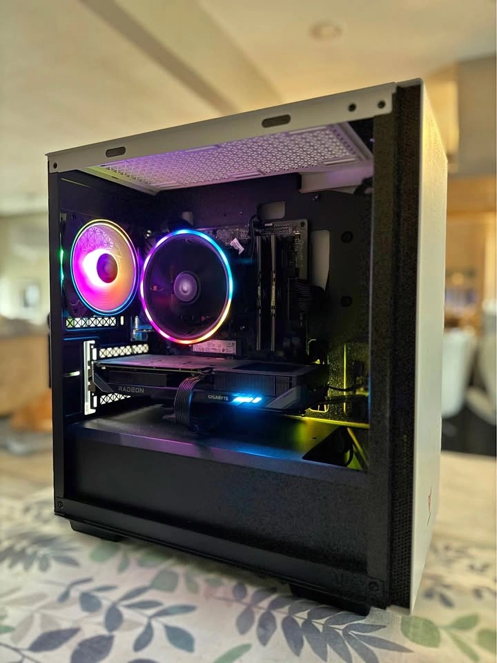 1440p Gaming PC | RX 9060 XT 8GB | Ryzen 5 5600GT