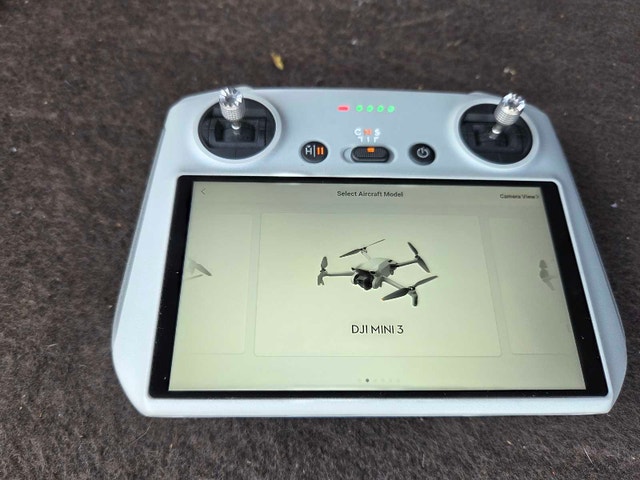 DJI RC With Screen - photo 4