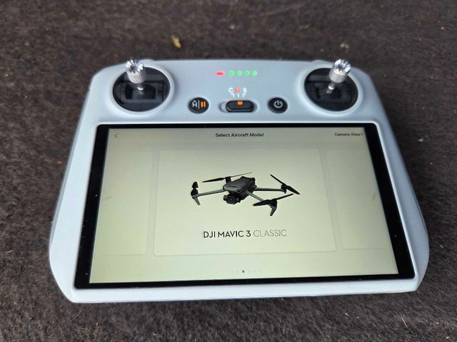 DJI RC With Screen - photo 5