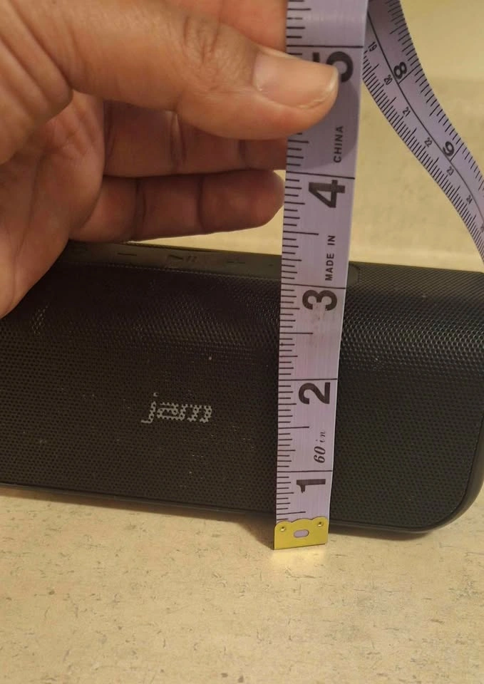 Rechargeable Bluetooth speaker - photo 3