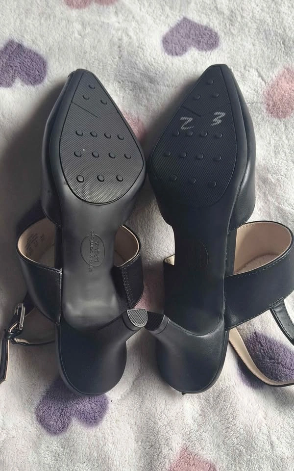 Black pumps - photo 3