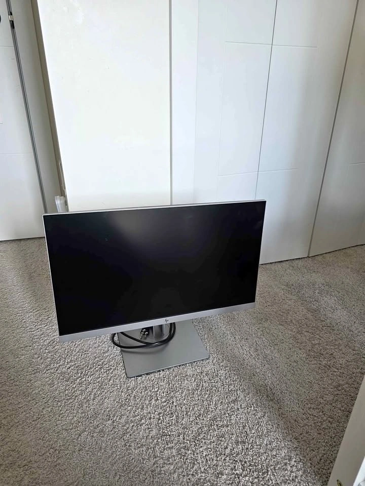 HP Computer Monitor