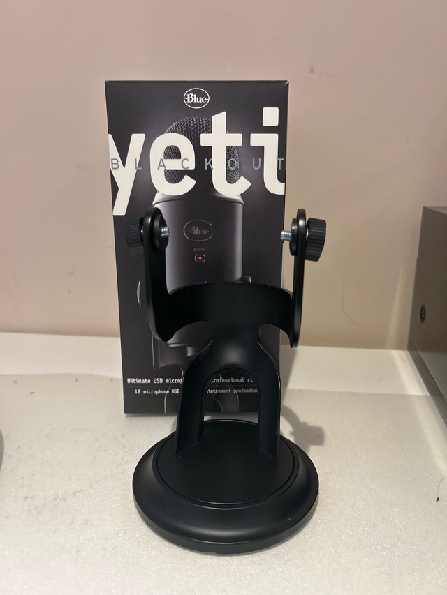 Blue Yeti Microphone Stand