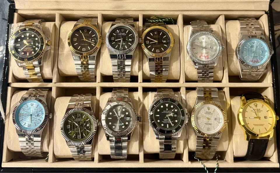 Watch Sale - photo 3