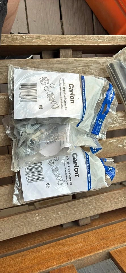 3x New Carlon 1/2" Threaded Strain Relief Connectors - Unopened
