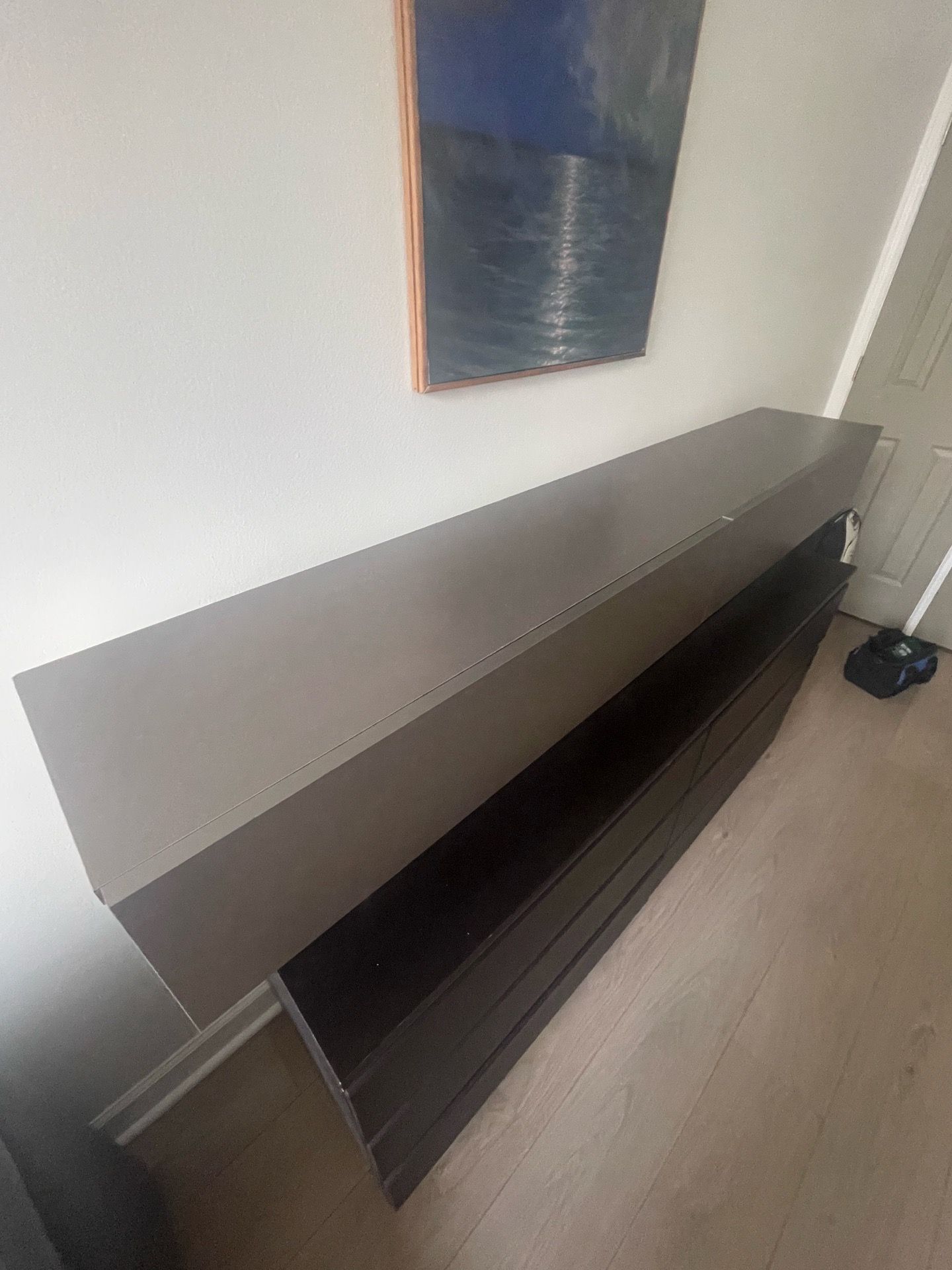 Modern floating TV stand - photo 3