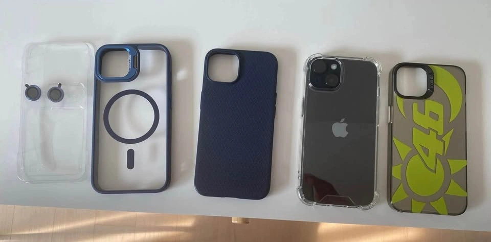 Iphone 14 128GB Unlocked and in pristine condition - photo 4