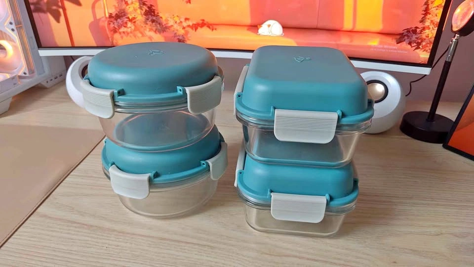 4-Piece Glass Food Storage Container Set with Teal Lids