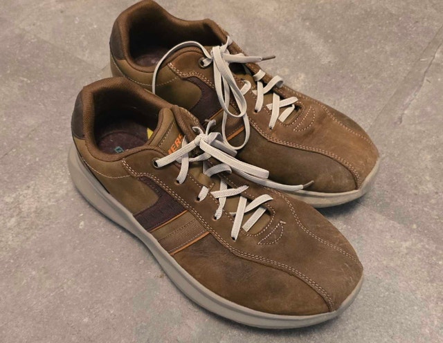 Skechers Men's size 10 like new