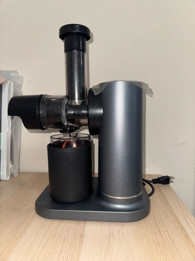 Ninja Cold Press Juicer - photo 3