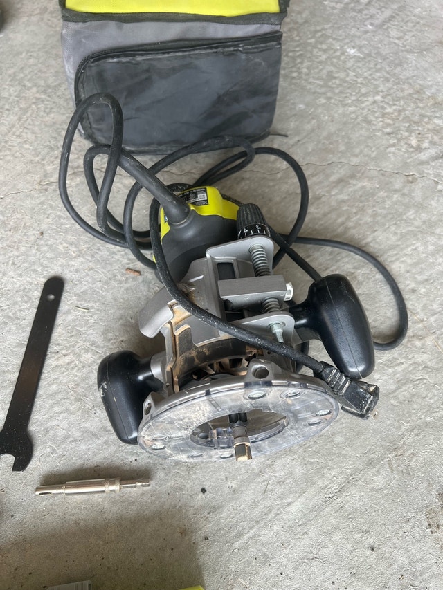 Ryobi Wood Router - photo 2