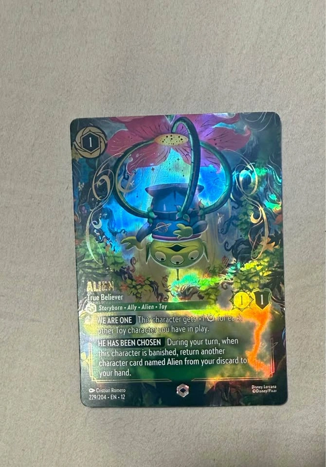 Disney Lorcana Alien - True Believer Enchanted 229/204