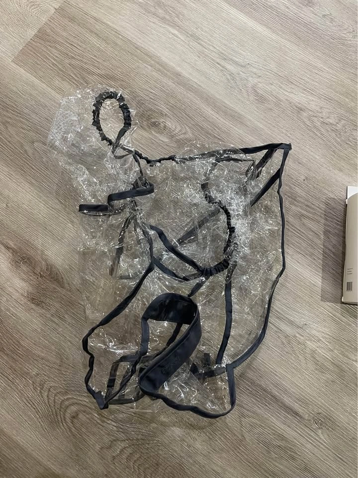 Original UPPAbaby Bassinet Rain Shield - Excellent Condition - photo 2