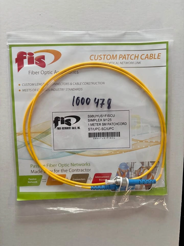 FIS 1m Simplex Single Mode Fiber Optic Patch Cable ST/UPC to SC/
