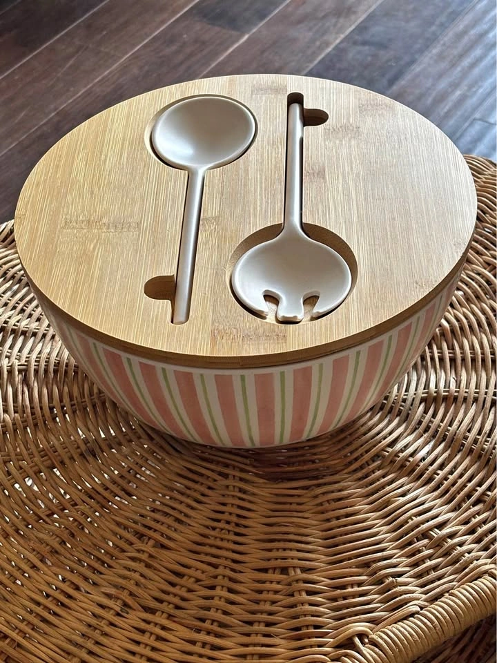 Striped Salad Bowl with Bamboo Lid and Serving Utensils