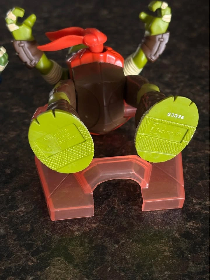 Viacom Teenage Mutant Ninja Turtle Leonardo + Michelangelo - photo 4