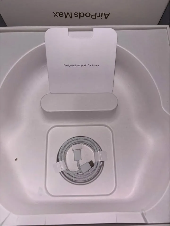 AirPods Max image indicator(5)