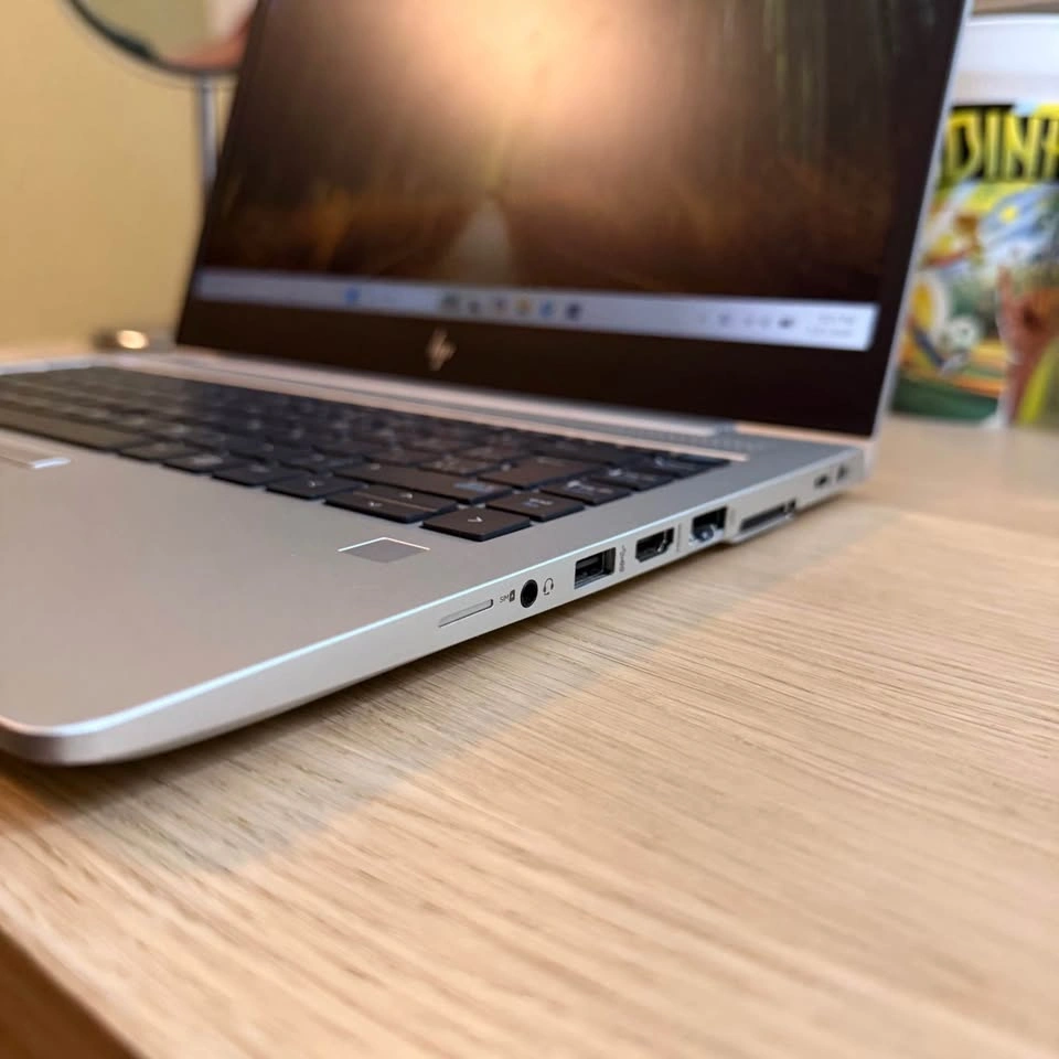 HP EliteBook G6 - Ryzen 7 Pro - 16/256 GB - Silver - photo 3