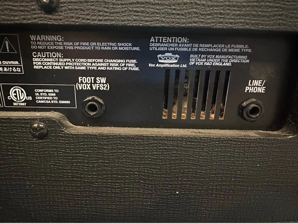 Vox Valvetronix AD15VT Guitar Amplifier - photo 5
