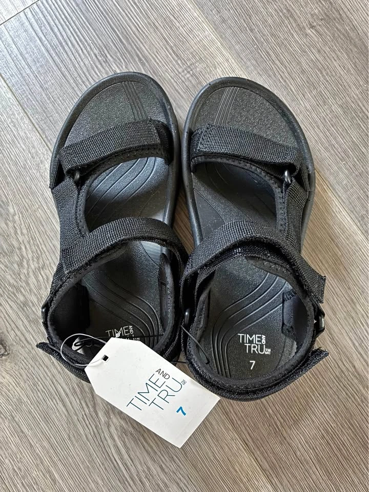 Time and Tru Sandals