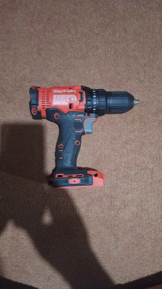 Craftsman Cordless Drill *Body only* - photo 2