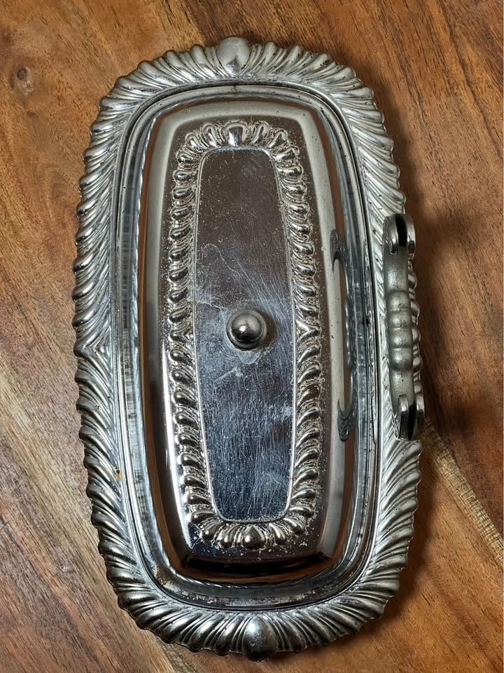 Vintage Irvinware Chrome Butter Dish with Knife Holder - photo 4