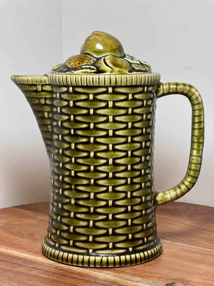 Vintage Green Majolica Basketweave Pitcher / Teapot with Fruit L - photo 2