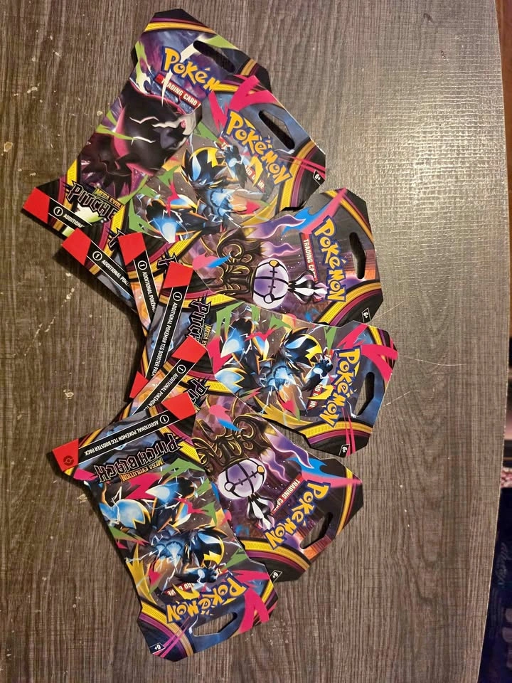 Pokemon TCG Pitch Black Booster Pack Bundle