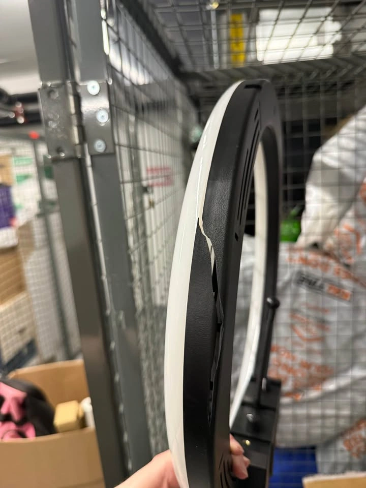 Allure 18" Ring Light with Stand - photo 2