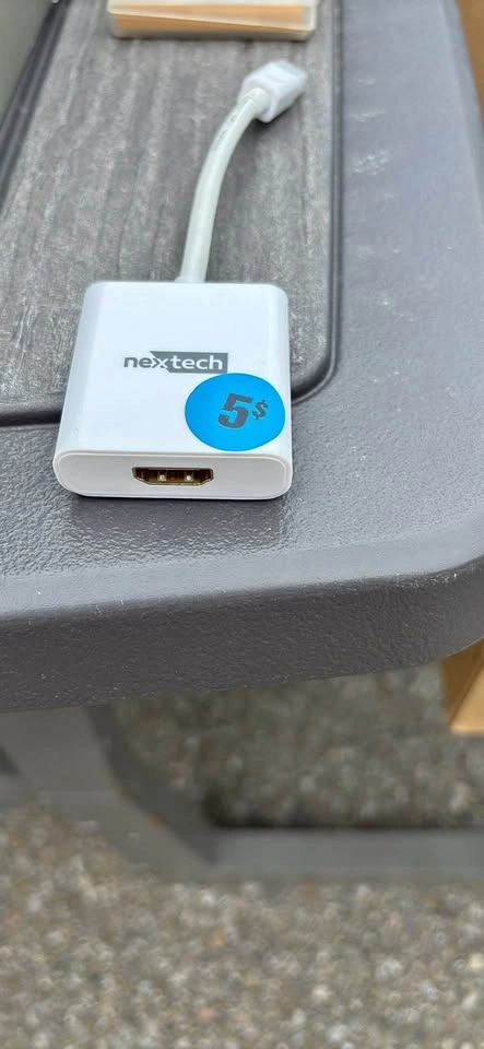 Mini DisplayPort (or Thunderbolt 1/2) to HDMI adapter