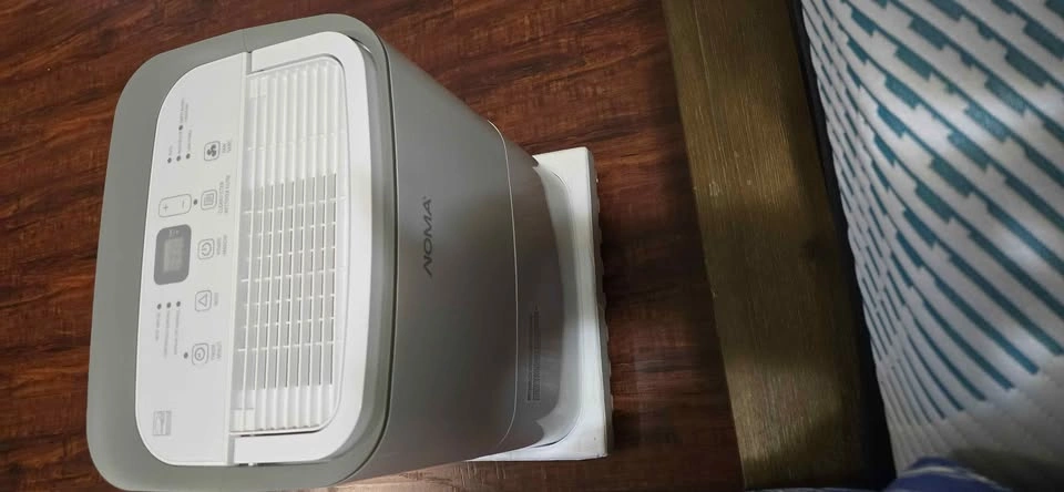 NOMA 28-Pint Dehumidifier - photo 3